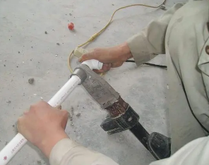 比如漏水维修电话